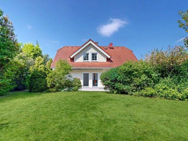 FAMILIENTRAUM IN NEULENGBACH | GROßZÜGIGES EINFAMILIENHAUS MIT GARTENIDYLLE