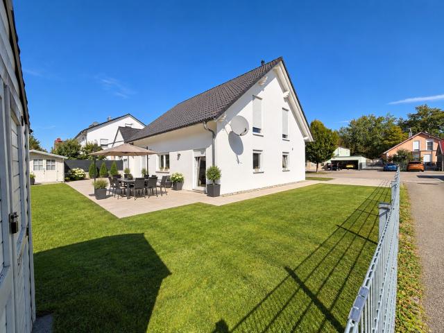 Familientraum in Ingolstadt Mailing – freistehendes Einfamilienhaus & Garten 5 Schlafzimmer