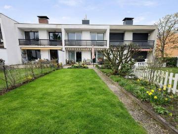 Familientraum in Wiesbaden Nordenstadt: 5 Zimmer Reihenhaus mit großem Garten