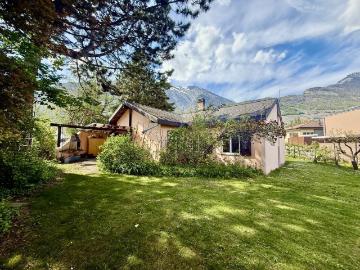 Familienvilla in Ardon