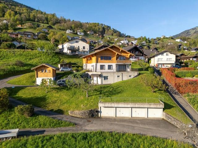 Familienvilla in Choëx, Monthey | Eine skalierbare Eigenschaft mit mehreren Möglichkeiten