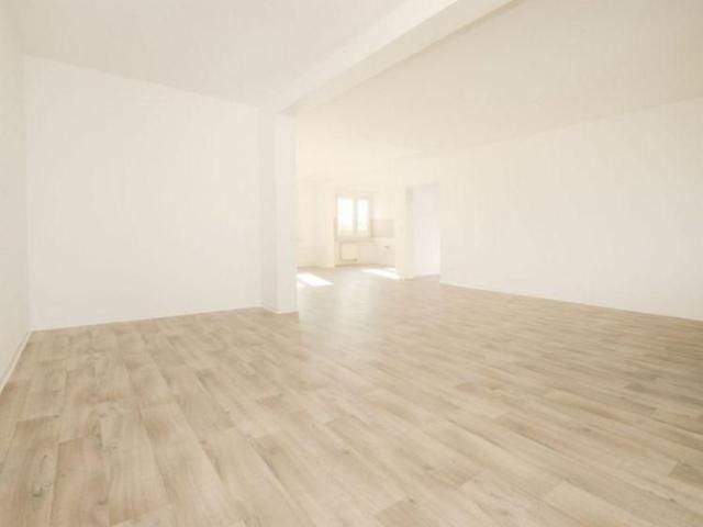 Familienwohnug / Balkon / Gäste WC