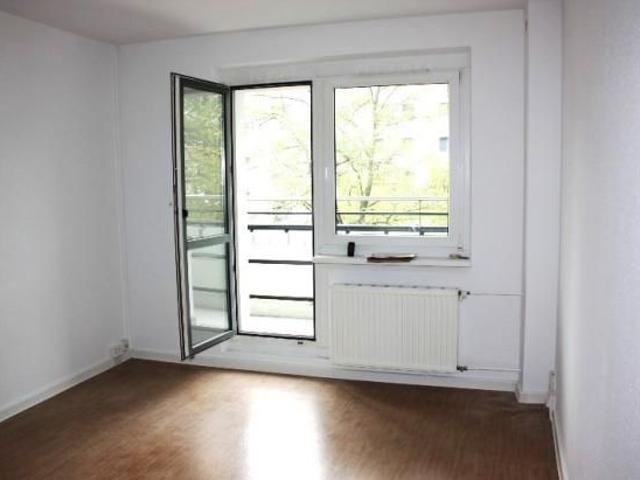 Familienwohnung im Grünen. Bezug bereits ab September möglich