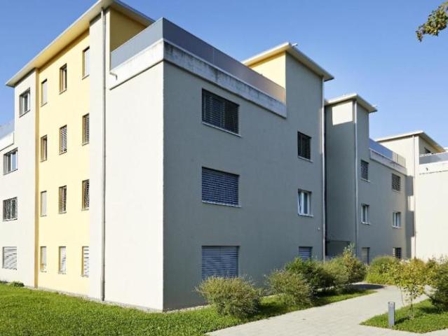 Familienwohnung im Herzen von Adlikon