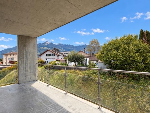 FAMILIENWOHNUNG IM OBERSTEN STOCK MIT BLICK AUF DIE VORALPEN