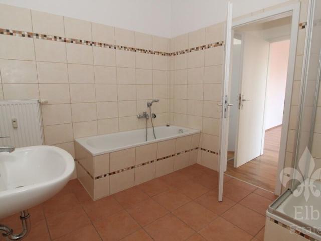 Familienwohnung in der Enckekaserne 4 Zimmer, Dachterrasse, Wanne, Dusche und Abstellraum