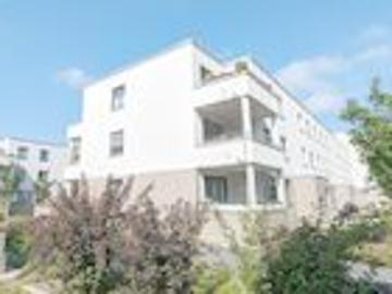 Ihr neues Zuhause in Striesen: 4 Zimmer, Gäste Bad, 2 Balkone, Lift & TG