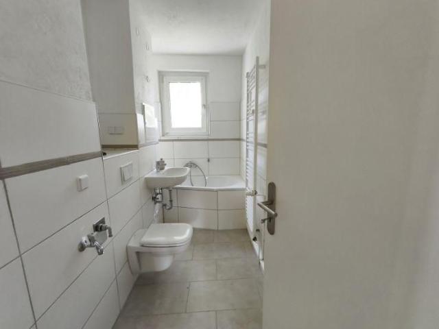 Familienwohnung mit Balkon in ruhiger Lage!