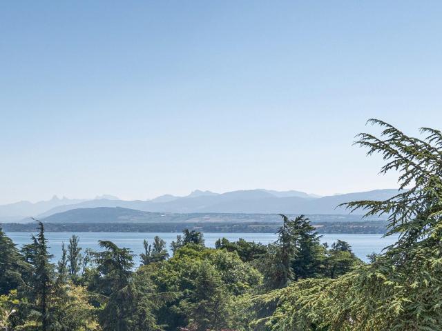 Familienwohnung mit Blick auf den See