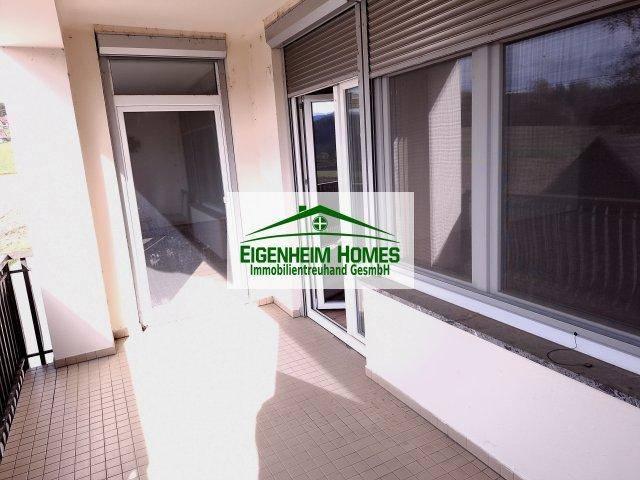 Familienwohnung mit Loggia und Fernblick