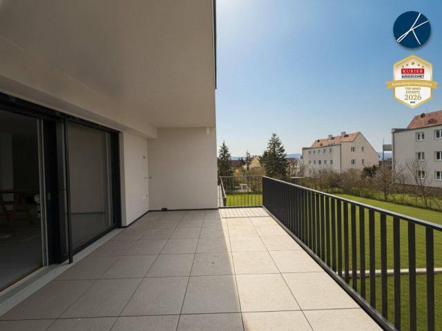 Familienwohnung mit 22m² Balkon Top 8 Erstbezug!