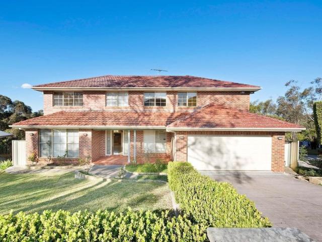 Spacious Family 4 bedroom home in the heart of Mt Colah
