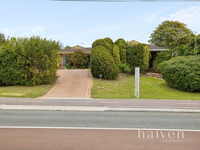 Family Comfort, Versatility & Future Potential on 683sqm R20/R40 Block!