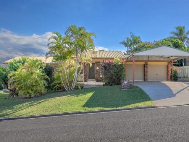Family Comfort and Coastal Convenience!