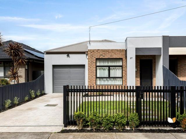 Family Comfort in a Convenient East Keilor Setting