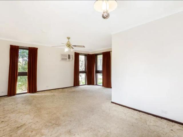FAMILY COMFORT IN A PEACEFUL COURT LOCATION NEW CARPETS WILL BE INSTALLED