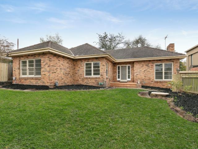 Family Comfort in a Premier Balwyn Location