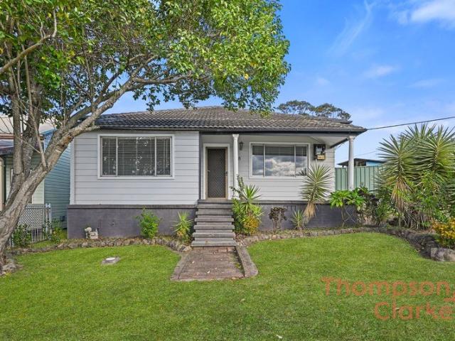 Family Comfort in Prime Gillieston Location!
