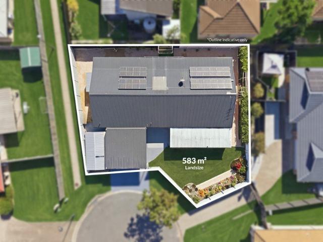 Family Comfort Meets Outdoor Living on a Private Corner of Crestmead