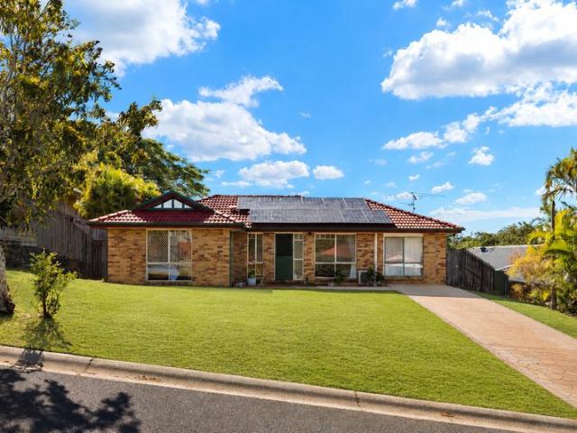 Family Comfort, Poolside Living & Plenty of Space to Enjoy