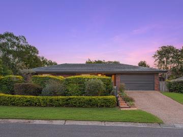 Family Comfort, Poolside Living & Timeless Character