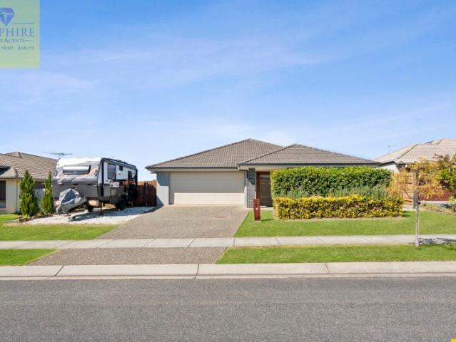 Family Comfort, Space & Convenience in the Heart of Griffin