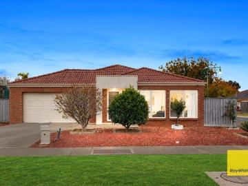 Family Comfort, Space & Convenience on a Generous 575 m² Allotment