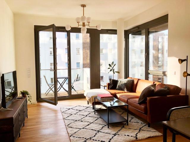 Family and home office friendly apartment in the center of Berlin Mitte, Berlin Amsterdam Apartments for Rent