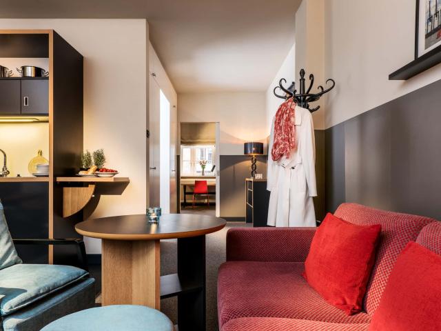 FAMILY APARTMENTS
