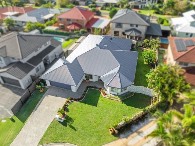 Family approved home Ideal location!