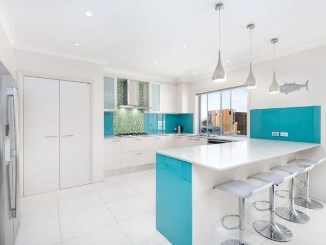Family grandeur & luxury entertaining furnished