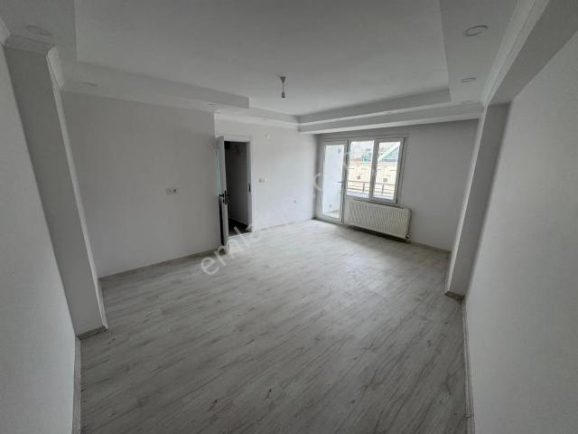 Family' Den Mahmutbey Caddesinde 2+1 87² M Kiralık Sıfır Daire