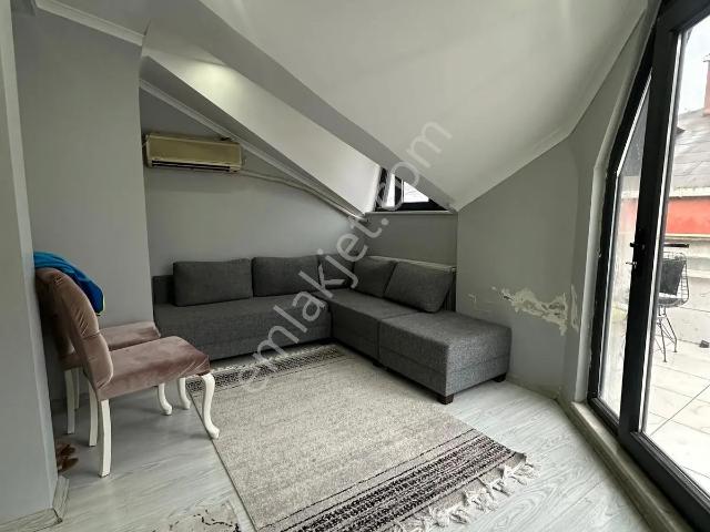Family' Den Hastane Caddesinde Kiralık 1+1 Eşyalı Yeni Daire