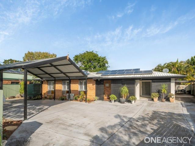 FAMILY DUAL LIVING OPPORTUNITY BE QUICK!