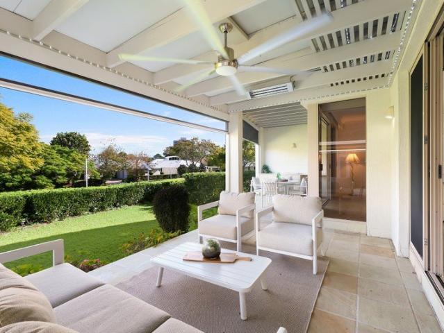 Family Entertainer in the Prestigious & Secure Royal Pines Estate