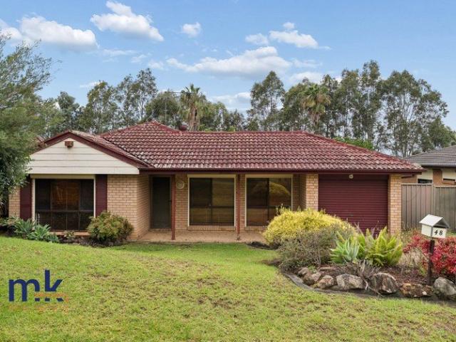 Family Entertainer on a Huge 720m² Block with Pool & Granny Flat Potential STCA