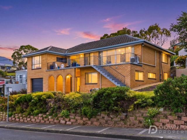 Family Entertainer with Pool and Dual Income Opportunity