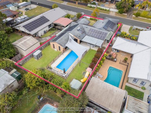 Family Entertainer with Pool