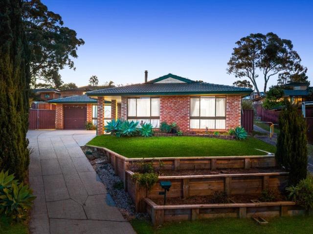 Family Entertainer with Poolside Living in a Peaceful Raby Setting