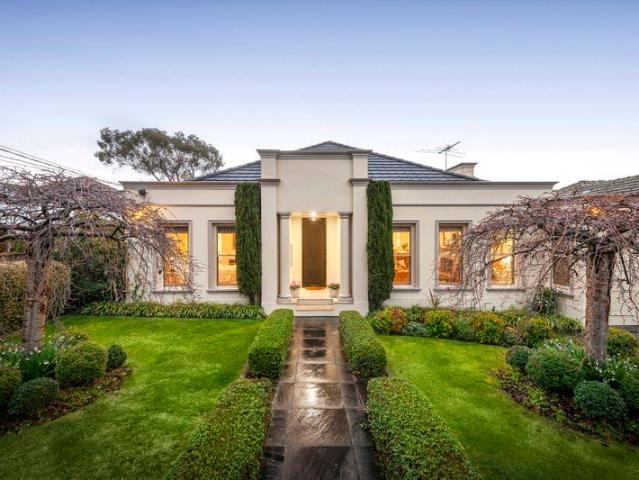Family elegance meets split level sophistication