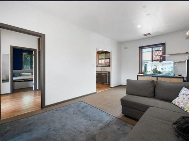 Family Friendly 3 Bed home in brilliant location
