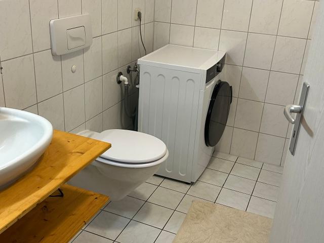Family friendly 3 room apartment with balcony, Magdeburg Amsterdam Apartments for Rent