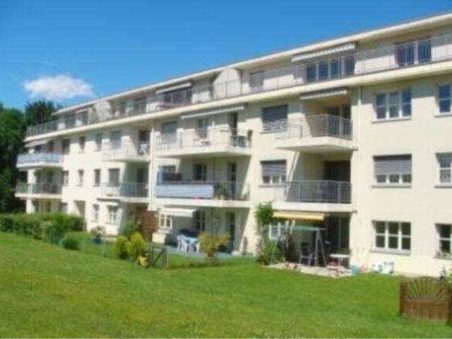 Family friendly 4.5 room apartment in green surroundings