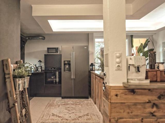 Family friendly apartment between Cologne & Aachen with large balcony and underground parking space