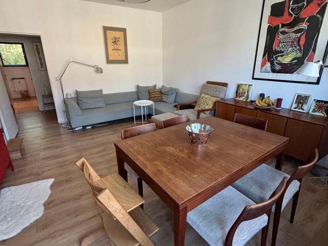 Family friendly apartment in a central location perfect for your family!, Berlin Amsterdam Apartments for Rent