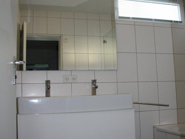 Family Friendly End Terrace Townhouse in Quiet Residential Cul de Sac