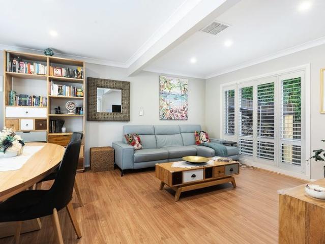Family Friendly Home With Lawn & Garden Maintainence Included