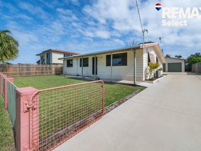Family Friendly Home with Shed in Quiet Cul de Sac