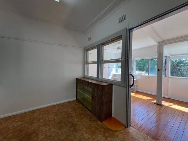 Family Friendly Home in Convenient Kirrawee Location