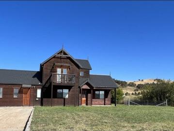Lake George, Jembaicumbene - Garden, Balcony